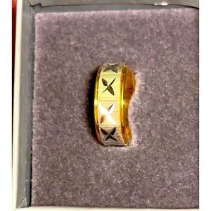 18K Yellow Gold & White Gold Etched Ring-Size 6